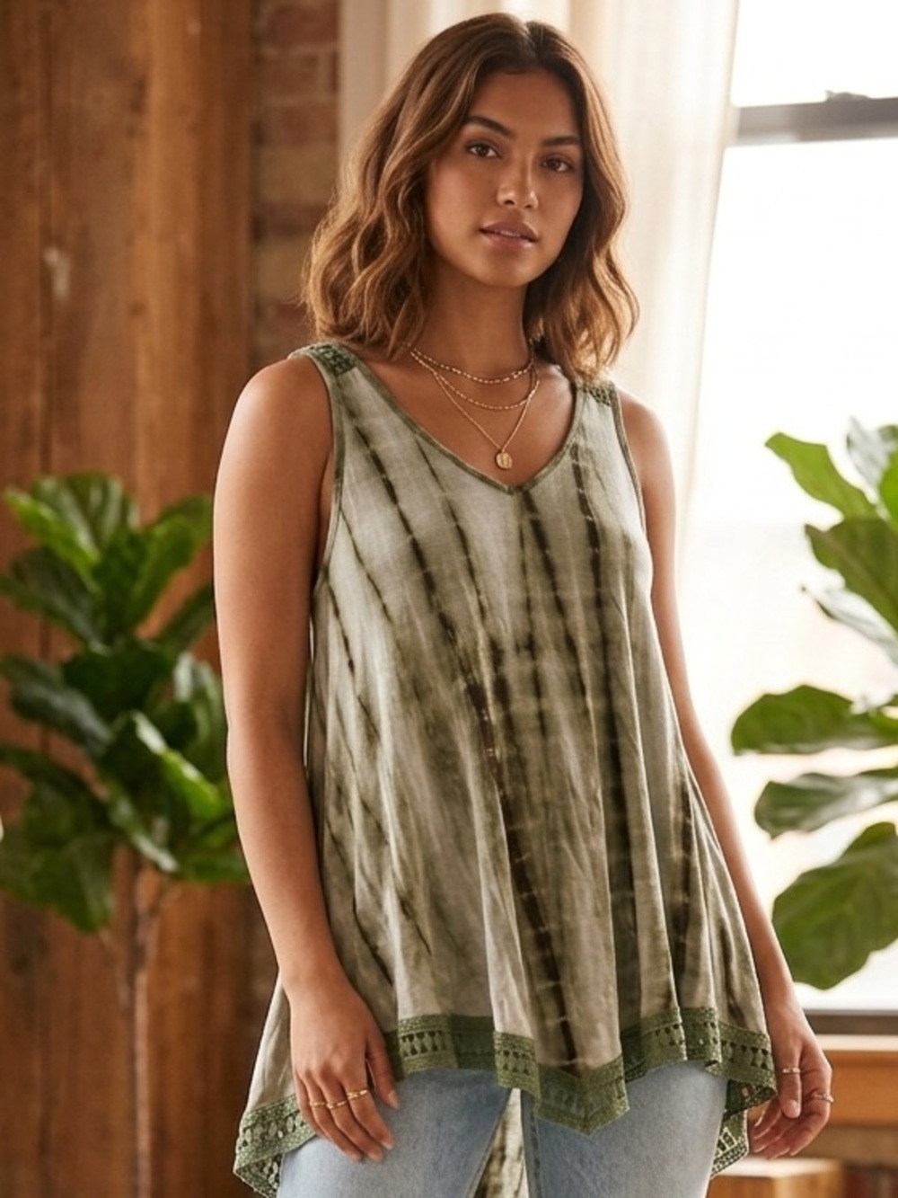Mystree Olive Green Tie-Dye Crochet Hem Tank women’s size small
